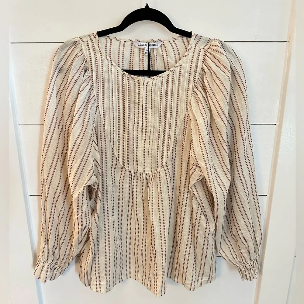 NWT ELIZABETH AND JAMES Pintuck puff sleeve 100% cotton cottagecore gypsy blouse - Picture 2 of 14